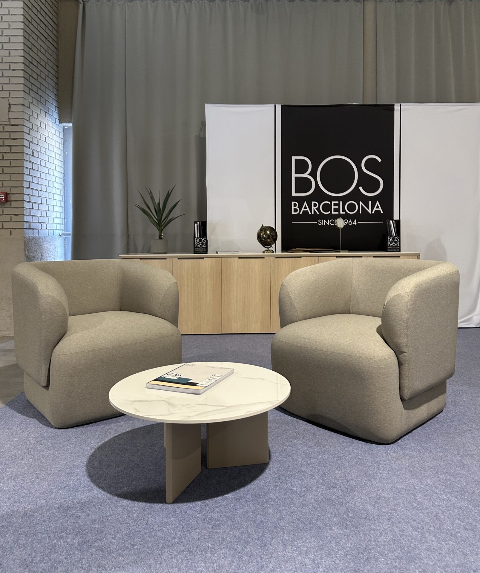 BRUNO - beige armchair